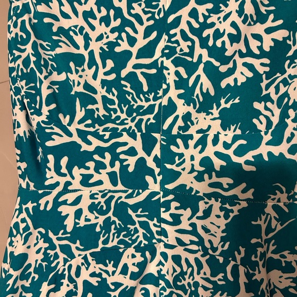 Antonio Melani ruched front cap sleeve dress - Picture 6 of 7